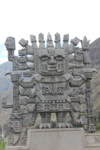 A statue of an Inca god, representing the 3 phases of life and their representative animals